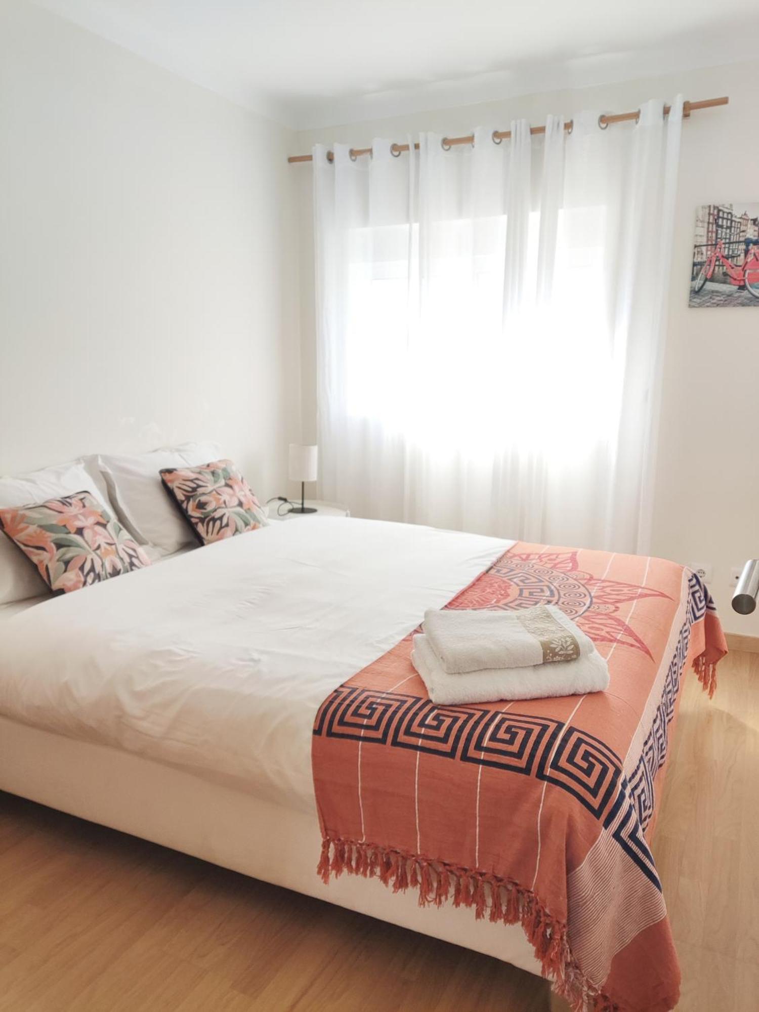 Apartment Near Expo Of Lisboa Esterno foto